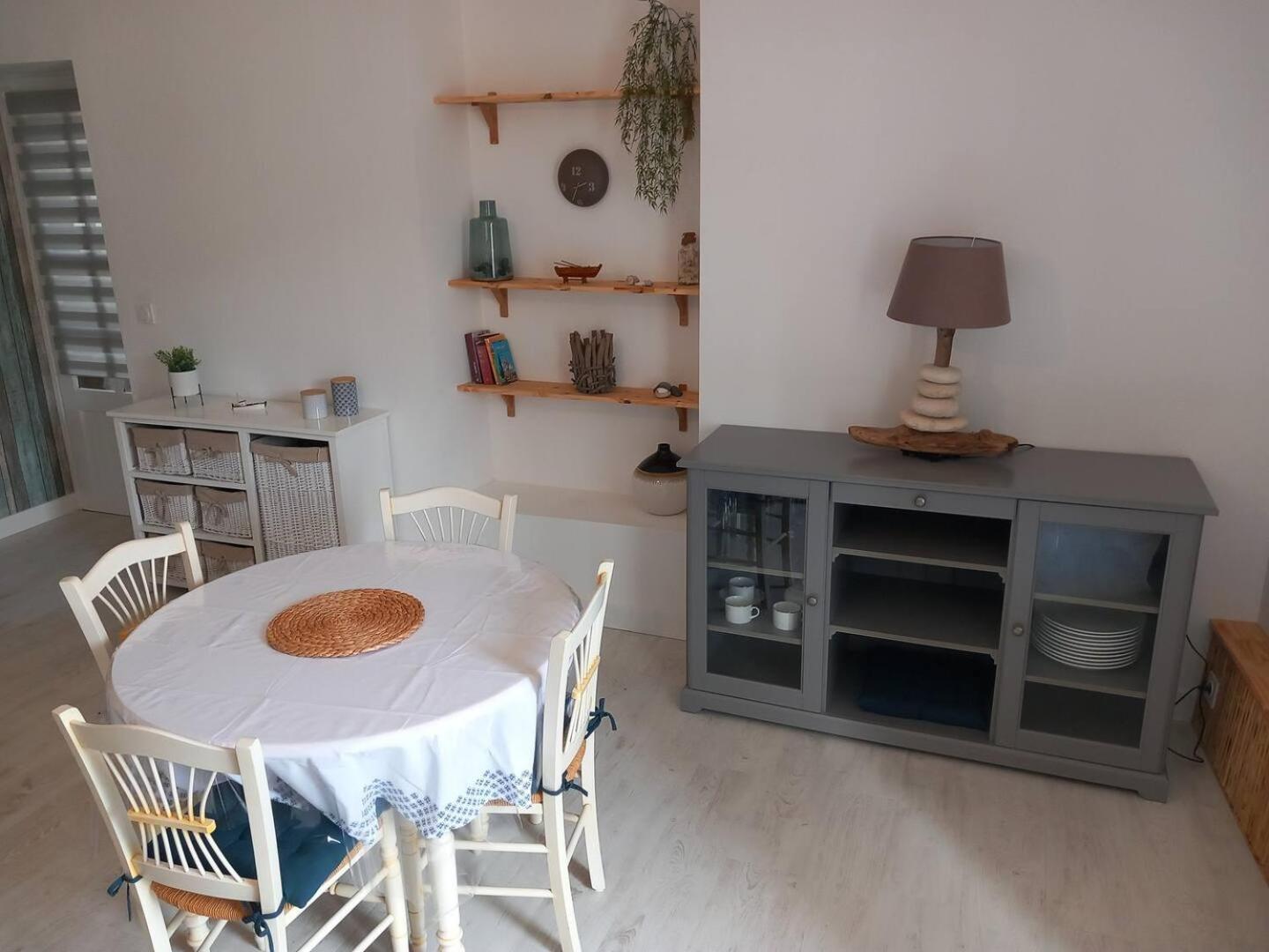 Balade Sur Le Port Apartment Dinan Ngoại thất bức ảnh